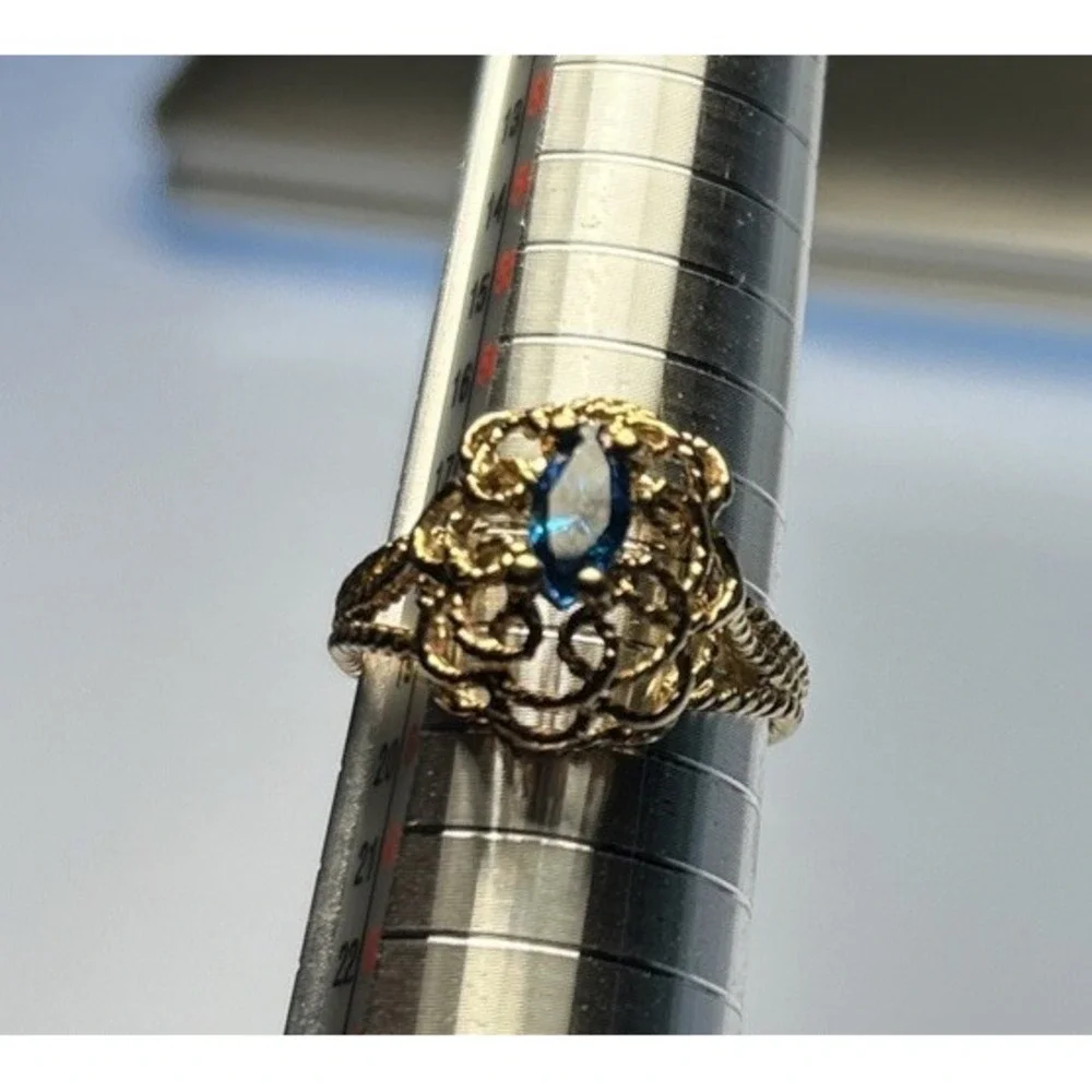 Costume Jewelry Blue Stone Ring Size 8.5